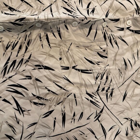 Van Heusen Washable Silk Hawaiian Shirt L Leaf Print Beige Black Short Sleeve - Picture 3 of 9